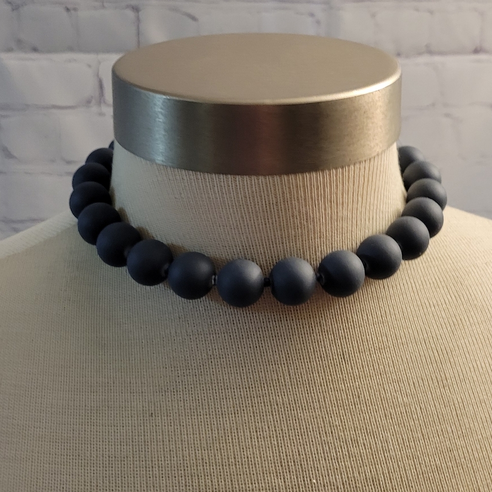 Ashley Cooper Beaded Necklace Set w Earrings